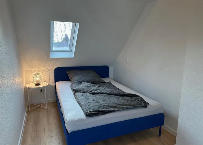 Im Duisburger Norden - Bis Zu 8 Personen - Arbeiten Im Ruhrgebiet Ferienhaus Duisburg